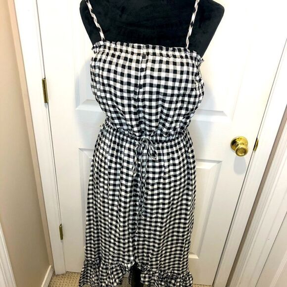 Lost + Wander black white Buffalo print maxi dress - Picture 1 of 11